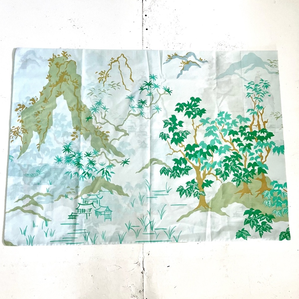 Vintage 60’s Asian scenic graphic pillowcase
